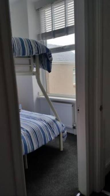 חלנדודנו Orme View Dog Friendly Apartment מראה חיצוני תמונה